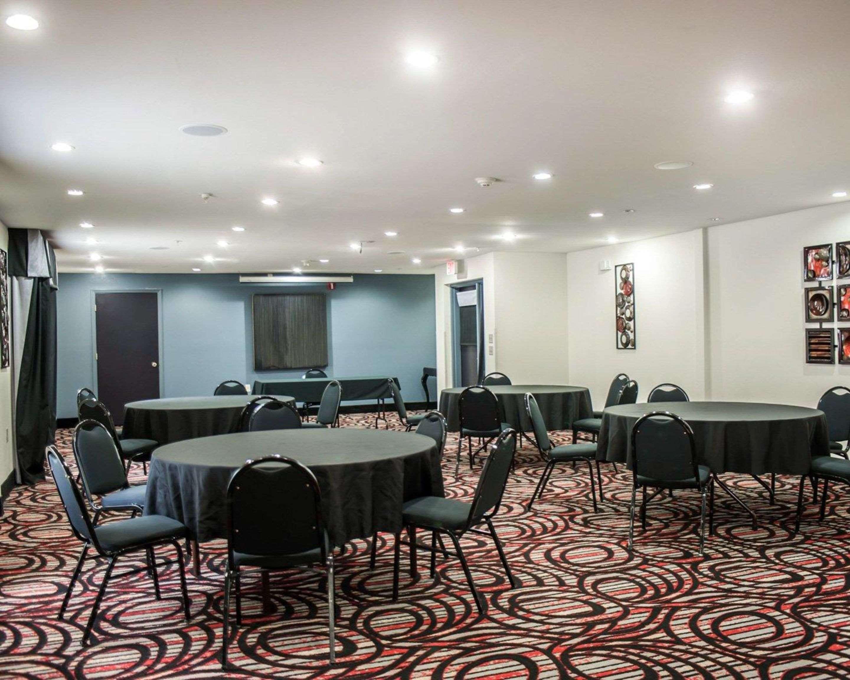 Comfort Suites Nashville Airport - Bna Buitenkant foto