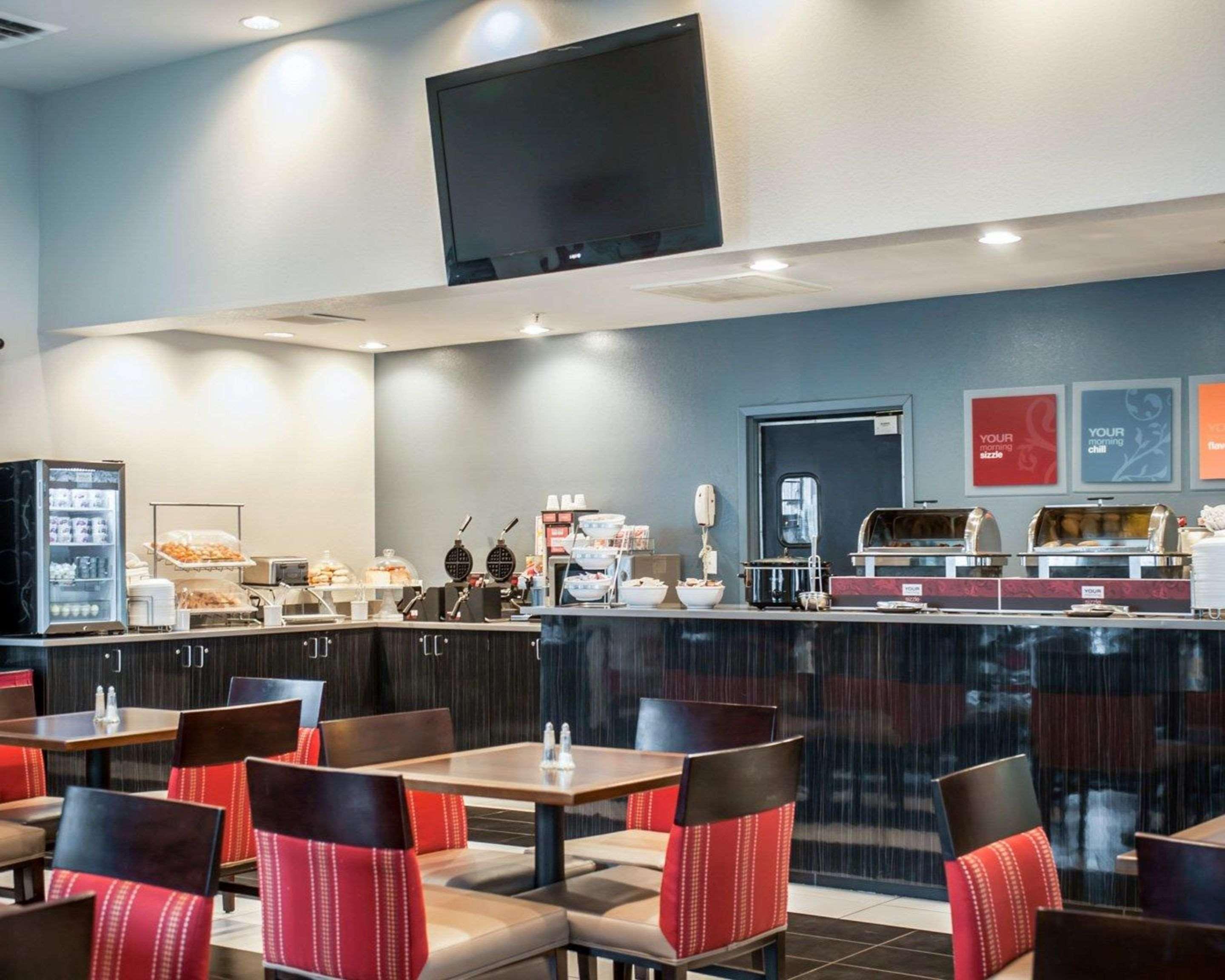 Comfort Suites Nashville Airport - Bna Buitenkant foto