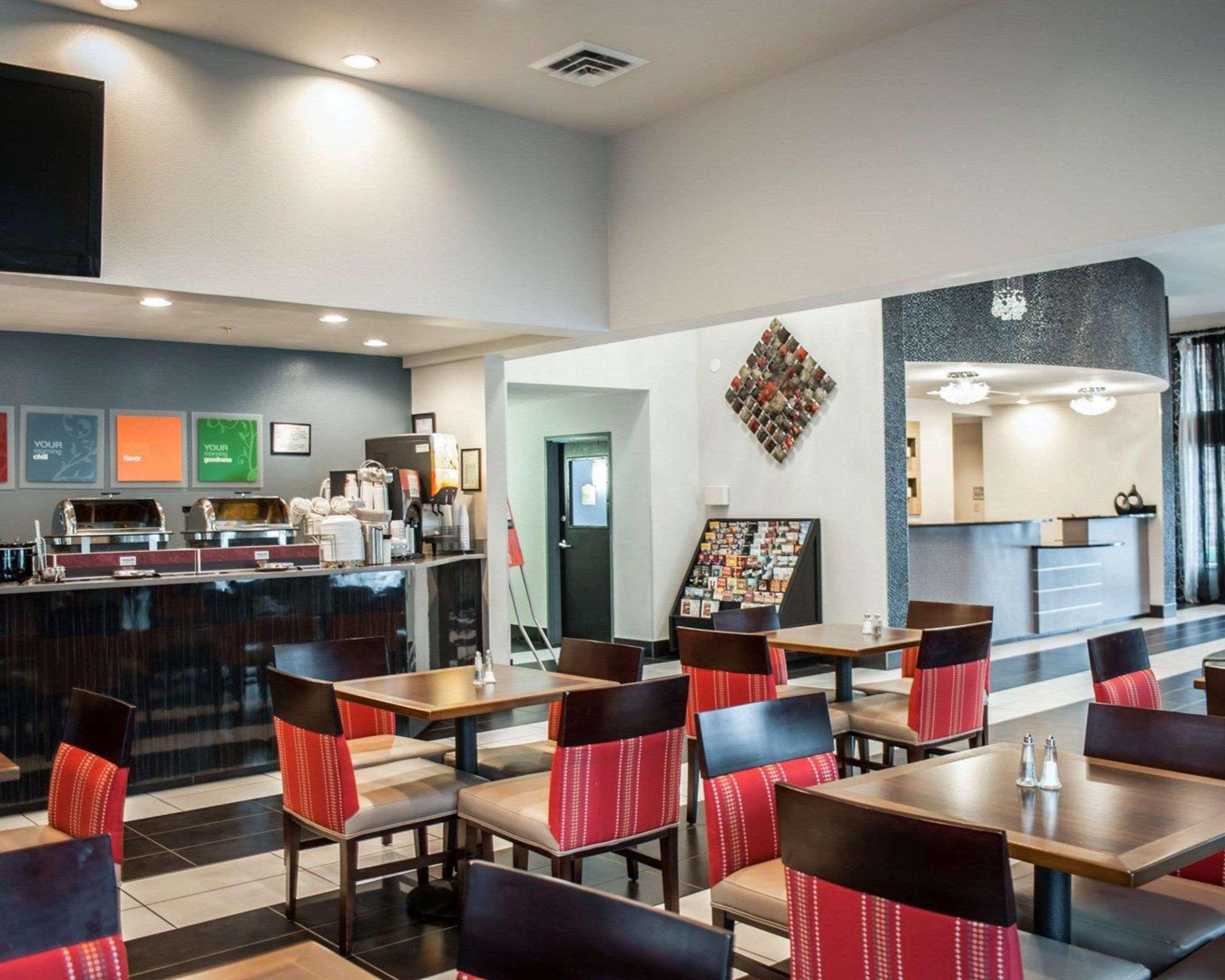 Comfort Suites Nashville Airport - Bna Buitenkant foto