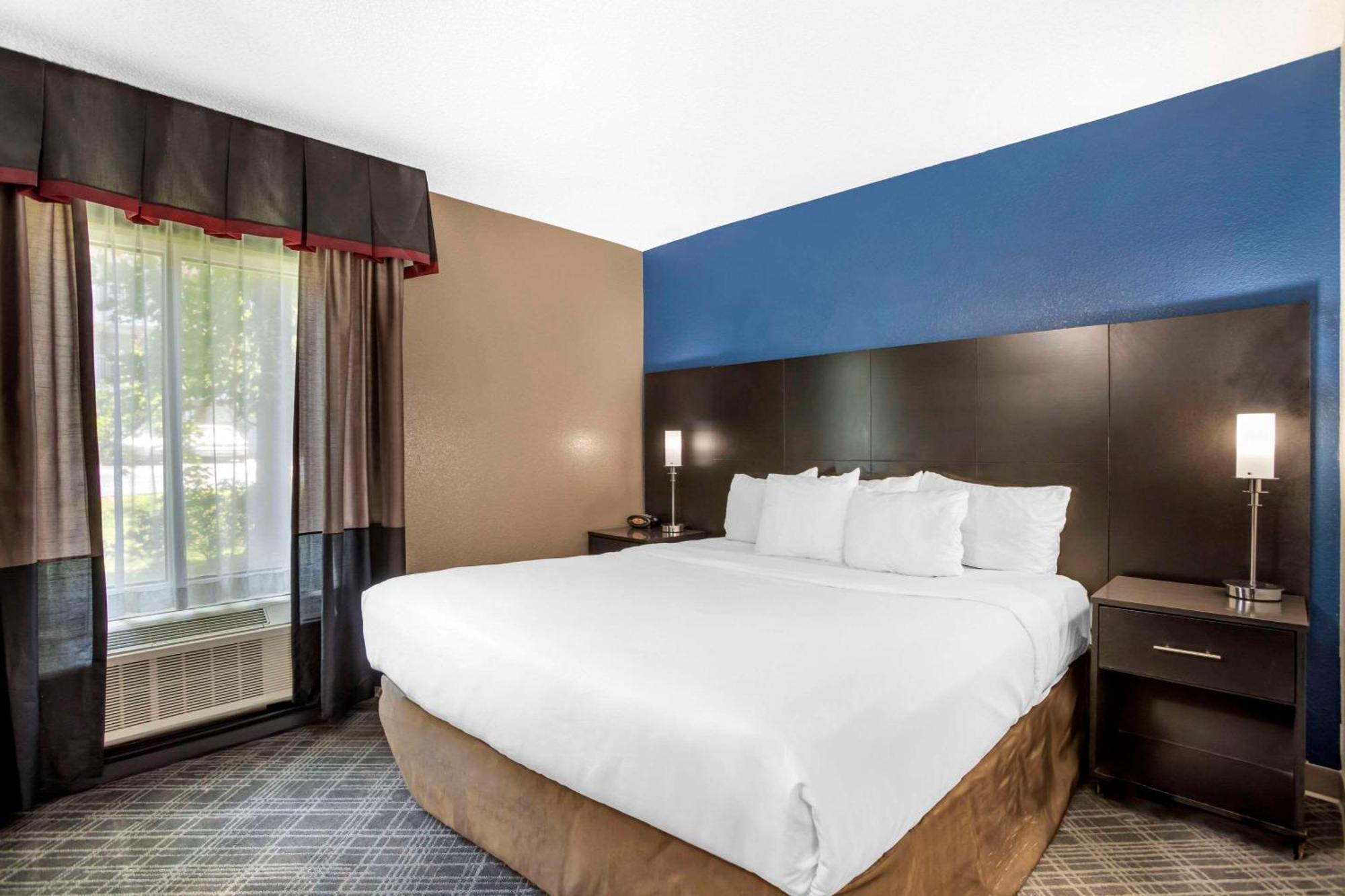 Comfort Suites Nashville Airport - Bna Buitenkant foto